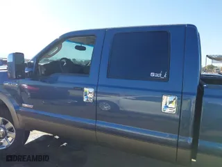2005 Ford Super Duty F-250 XL with VIN 1FTSW21P45EC38751, listed as a IAAI auction lot 41333037 with 215,025 mi miles. Bid and sale history available at carsss.com. Image 15.
