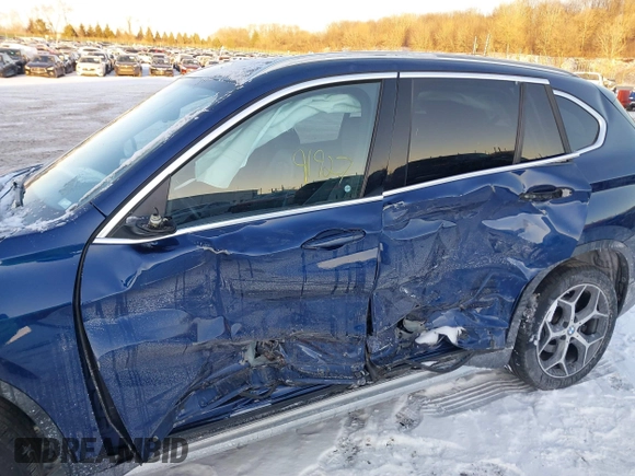 2019 BMW X1 xDrive28i z VIN WBXHT3C54K5L36472, wystawiony jako IAAI lot #41391927 z przebiegiem 88 950 mil mil oraz . Historia ofert i sprzedaży dostępna na DreamBid. Obrazek 6.