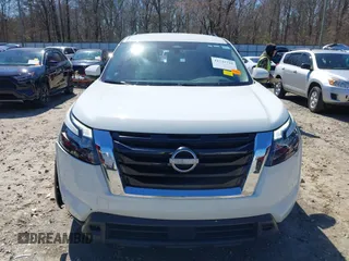 2023 Nissan Pathfinder SV z VIN 5N1DR3BC4PC243511, wystawiony jako IAAI lot #41742729 z przebiegiem 43 909 mil mil oraz . Historia ofert i sprzedaży dostępna na DreamBid. Obrazek 13.