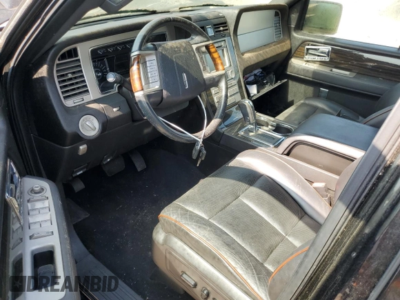 2008 Lincoln Navigator with VIN 5LMFU28588LJ21551, listed as a Copart auction lot 60746115 with Not provided miles and Clean title. Bid and sale history available at DreamBid. Image 8.