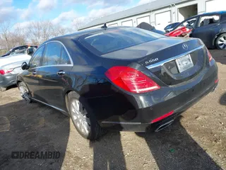 2014 Mercedes-Benz S-Class S 550 with VIN WDDUG8CB8EA043744, listed as a IAAI auction lot 41247182 with 97,163 mi miles. Bid and sale history available at carsss.com. Image 3.