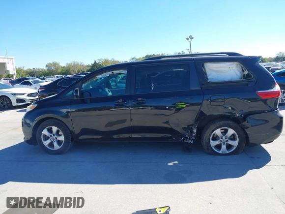 2016 Toyota Sienna LE AAS with VIN 5TDKK3DC1GS697730, listed as a IAAI auction lot 41727769 with 135,469 mi miles. Bid and sale history available at carsss.com. Image 14.