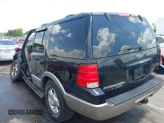 2003 Ford Expedition Eddie Bauer z VIN 1FMFU18L33LA11219, wystawiony jako IAAI lot #42279781 z przebiegiem Nie podano mil oraz . Historia ofert i sprzedaży dostępna na DreamBid. Obrazek 3.