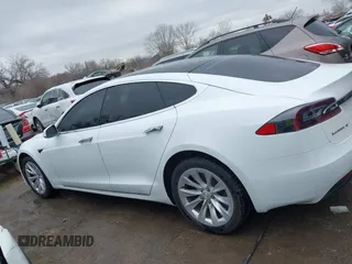 2018 Tesla Model S 75D with VIN 5YJSA1E2XJF274766, listed as a IAAI auction lot 41704600 with 164,066 mi miles and . Bid and sale history available at DreamBid. Image 14.