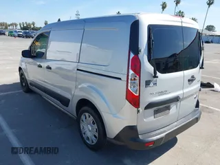 2019 Ford Transit Connect XLT z VIN NM0LS7F25K1427581, wystawiony jako IAAI lot #42373059 z przebiegiem 103 727 mil mil oraz . Historia ofert i sprzedaży dostępna na DreamBid. Obrazek 3.