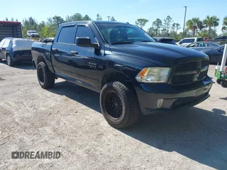 2016 Ram 1500 Express z VIN 3C6RR6KT0GG171576, wystawiony jako IAAI lot #41246419 z przebiegiem 142 679 mil mil oraz . Historia ofert i sprzedaży dostępna na DreamBid. Obrazek 1.