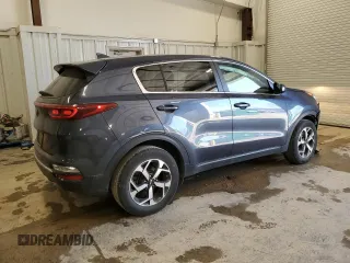 2022 Kia Sportage LX with VIN KNDPMCAC6N7962671, listed as a Copart auction lot 49358555 with 33,813 mi miles and Salvage Title. Bid and sale history available at carsss.com. Image 3.