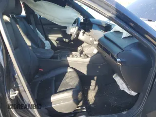 2019 Mazda 3 with VIN JM1BPBJM2K1131512, listed as a Copart auction lot 87112664 with Not provided miles and Salvage title. Bid and sale history available at DreamBid. Image 7.