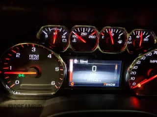 2014 GMC Sierra 1500 SLE z VIN 1GTV2UECXEZ283357, wystawiony jako Copart lot #50195615 z przebiegiem 117 449 mil mil oraz Szkoda całkowita • Salvage title. Historia ofert i sprzedaży dostępna na DreamBid. Obrazek 9.