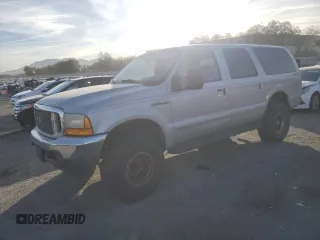 2000 Ford Excursion XLT with VIN 1FMNU41S8YEB86723, listed as a Copart auction lot 87308054 with 159,471 mi miles and Salvage Title. Bid and sale history available at DreamBid. Image 1.