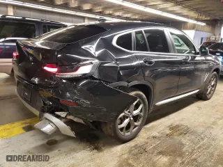 2022 BMW X4 xDrive30i with VIN 5UX33DT08N9M86808, listed as a Copart auction lot 72927102 with 354 mi miles. Bid and sale history available at carsss.com. Image 3.