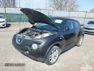 2013 Nissan Juke SL z VIN JN8AF5MVXDT207798, wystawiony jako IAAI lot #41720464 z przebiegiem Nie podano mil oraz . Historia ofert i sprzedaży dostępna na DreamBid. Obrazek 6.