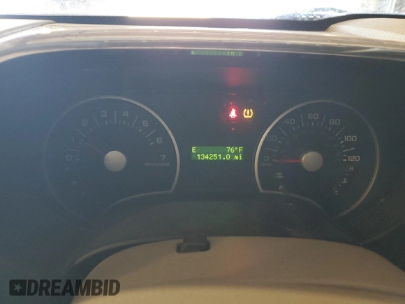 2006 Ford Explorer XLT with VIN 1FMEU73E76UB17324, listed as a Copart auction lot 51211425 with 134,251 mi miles and Salvage Title. Bid and sale history available at carsss.com. Image 9.