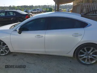 2014 Mazda Mazda6 i Touring with VIN JM1GJ1V65E1117072, listed as a IAAI auction lot 42060743 with 181,524 mi miles. Bid and sale history available at carsss.com. Image 14.
