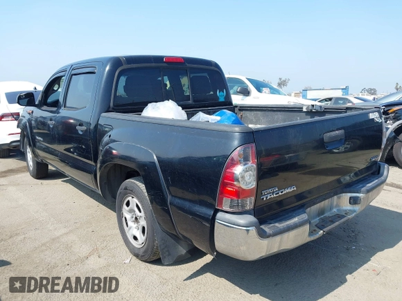 2013 Toyota Tacoma with VIN 5TFJX4CN1DX030720, listed as a IAAI auction lot 42750091 with 88,318 mi miles and . Bid and sale history available at DreamBid. Image 3.