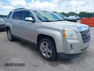 2013 GMC Terrain SLT с VIN 2GKFLXEK3D6384569, выставлен на аукционе IAAI как лот 42576401 с пробегом 230 090 миль миль и . История ставок и продаж доступна на DreamBid. Изображение 1.