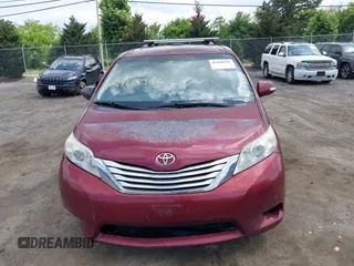 2014 Toyota Sienna Limited z VIN 5TDDK3DC6ES073282, wystawiony jako IAAI lot #42468546 z przebiegiem 278 905 mil mil oraz . Historia ofert i sprzedaży dostępna na DreamBid. Obrazek 12.
