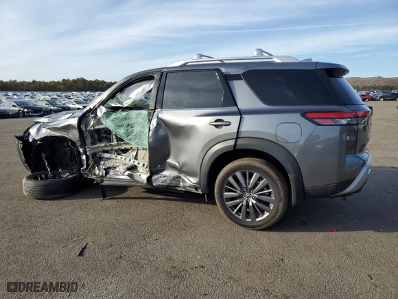 2024 Nissan Pathfinder SL with VIN 5N1DR3CD2RC206418, listed as a Copart auction lot 43750125 with 0 mi miles and Salvage Title. Bid and sale history available at carsss.com. Image 2.