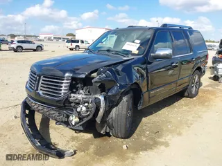 2016 Lincoln Navigator Select with VIN 5LMJJ2HT3GEL00651, listed as a IAAI auction lot 40644126 with 127,821 mi miles. Bid and sale history available at carsss.com. Image 6.