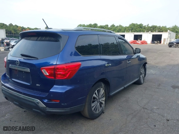 2017 Nissan Pathfinder SV with VIN 5N1DR2MN4HC664462, listed as a IAAI auction lot 39923868 with 119,837 mi miles. Bid and sale history available at carsss.com. Image 4.