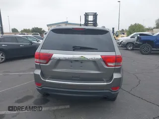2013 Jeep Grand Cherokee Limited with VIN 1C4RJEBTXDC539433, listed as a IAAI auction lot 42046724 with 266,913 mi miles. Bid and sale history available at carsss.com. Image 16.