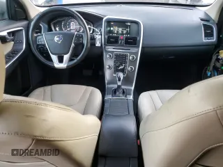 2016 Volvo XC60 T6 Drive-E z VIN YV449MDK4G2856889, wystawiony jako Copart lot #83114094 z przebiegiem 126 561 mil mil oraz Szkoda całkowita • Salvage title. Historia ofert i sprzedaży dostępna na DreamBid. Obrazek 8.