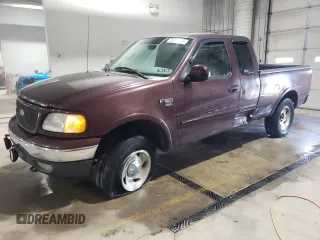 2001 Ford F-150 XL z VIN 1FTRX18L61NA79251, wystawiony jako Copart lot #58837615 z przebiegiem 121 595 mil mil oraz Szkoda całkowita • Salvage title. Historia ofert i sprzedaży dostępna na DreamBid. Obrazek 1.