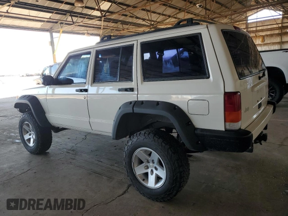 2001 Jeep Cherokee Sport with VIN 1J4FT48S21L614119, listed as a Copart auction lot 47362065 with 184,750 mi miles and Clean Title. Bid and sale history available at carsss.com. Image 2.