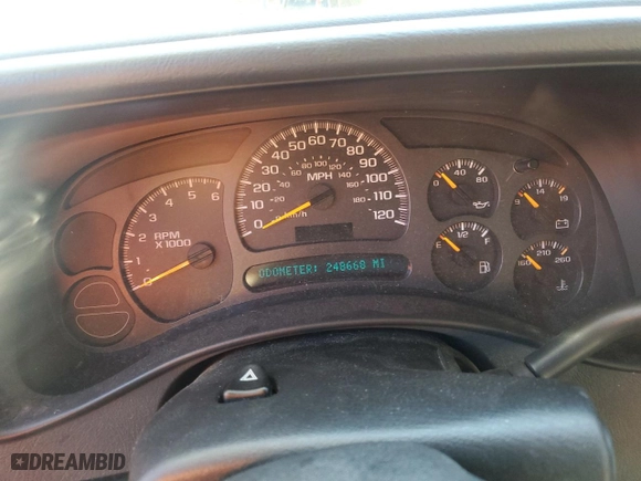 2004 Chevrolet Suburban LT with VIN 1GNFK16Z94J100654, listed as a Copart auction lot 86851664 with 248,668 mi miles and Salvage Title. Bid and sale history available at carsss.com. Image 9.
