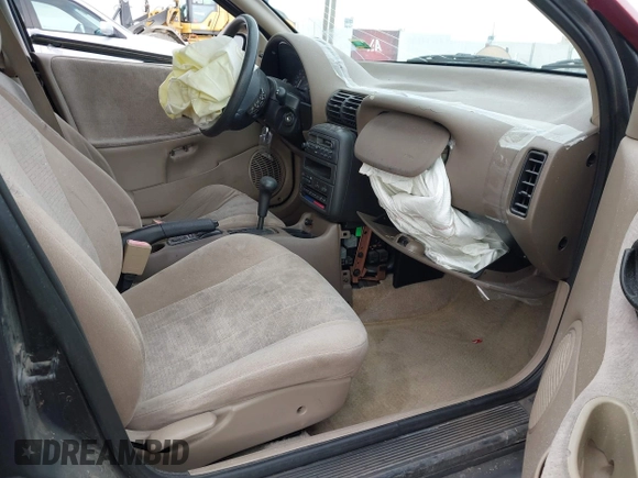 1999 Saturn SW z VIN 1G8ZK8276XZ333989, wystawiony jako IAAI lot #41550338 z przebiegiem 142 592 mil mil oraz . Historia ofert i sprzedaży dostępna na DreamBid. Obrazek 5.