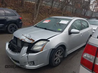 2012 Nissan Sentra SR with VIN 3N1AB6AP3CL742352, listed as a IAAI auction lot 41477160 with 118,044 mi miles and . Bid and sale history available at DreamBid. Image 2.