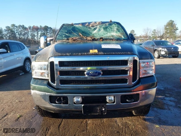 2003 Ford Super Duty F-250 XL with VIN 1FTNW21P23EC05578, listed as a IAAI auction lot 41732725 with NaN miles. Bid and sale history available at carsss.com. Image 12.