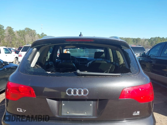 2008 Audi Q7 Premium with VIN WA1BV94LX8D019107, listed as a IAAI auction lot 41654539 with 141,846 mi miles. Bid and sale history available at carsss.com. Image 6.