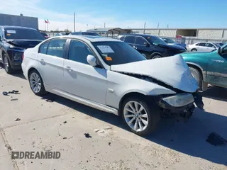 2011 BMW 3 Series 328i xDrive with VIN WBAPK7C50BA970837, listed as a IAAI auction lot 41224747 with 152,125 mi miles. Bid and sale history available at carsss.com. Image 1.