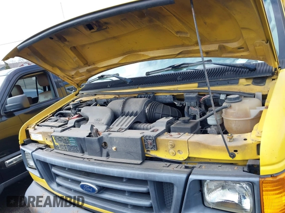 2006 Ford Econoline Cargo with VIN 1FTNE24W76HB25668, listed as a IAAI auction lot 42183528 with 225,468 mi miles and . Bid and sale history available at carsss.com. Image 10.