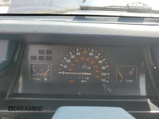 1989 Mitsubishi Mighty Max z VIN JA7FL24D7KP055207, wystawiony jako Copart lot #53172405 z przebiegiem 118 439 mil mil oraz Szkoda całkowita • Salvage title. Historia ofert i sprzedaży dostępna na DreamBid. Obrazek 9.