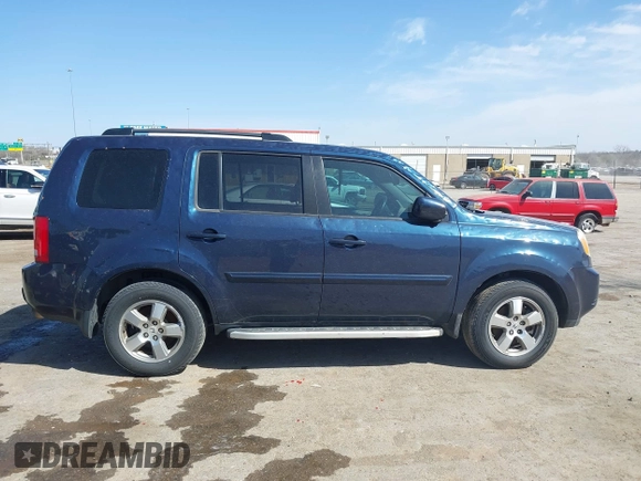 2011 Honda Pilot EX-L with VIN 5FNYF4H6XBB022917, listed as a IAAI auction lot 41864215 with 36,923 mi miles and . Bid and sale history available at carsss.com. Image 13.