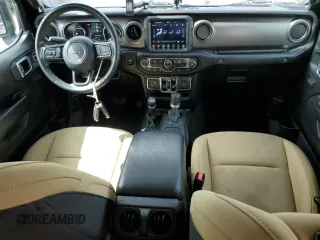 2021 Jeep Gladiator Sport S с VIN 1C6JJTAG5ML583241, выставлен на аукционе Copart как лот 58386985 с пробегом 75 978 миль миль и Списание • Salvage title. История ставок и продаж доступна на DreamBid. Изображение 8.