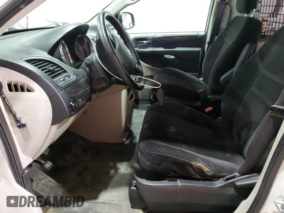 2014 Ram Cargo Van Tradesman with VIN 2C4JRGAG1ER352967, listed as a Copart auction lot 41889575 with 200,857 mi miles and Clean Title. Bid and sale history available at carsss.com. Image 7.