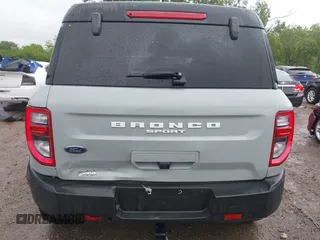 2023 Ford Bronco Sport Outer Banks z VIN 3FMCR9C61PRD19727, wystawiony jako IAAI lot #42315280 z przebiegiem 69 985 mil mil oraz . Historia ofert i sprzedaży dostępna na DreamBid. Obrazek 16.