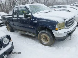 2004 Ford Super Duty F-250 XL with VIN 1FTNX21P74ED84733, listed as a IAAI auction lot 41277622 with 1 mi miles. Bid and sale history available at carsss.com. Image 1.