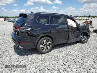 2025 Volkswagen Atlas SE with VIN 1V2WR2CA7SC500575, listed as a Copart auction lot 56872915 with 10,739 mi miles and Salvage title. Bid and sale history available at DreamBid. Image 3.
