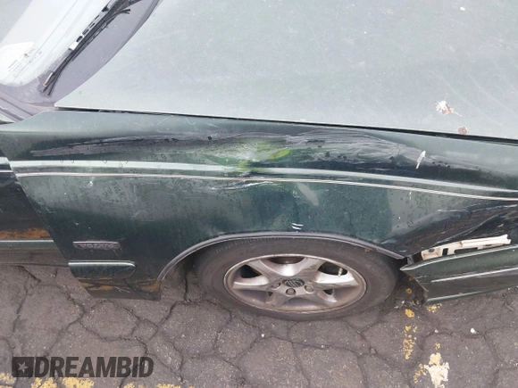 1998 Volvo S70 z VIN YV1LS5574W3526725, wystawiony jako IAAI lot #40676024 z przebiegiem 241 558 mil mil oraz . Historia ofert i sprzedaży dostępna na DreamBid. Obrazek 13.