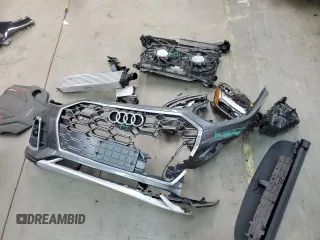 2022 Audi SQ5 Sportback Premium Plus z VIN WA124AFY3N2106433, wystawiony jako Copart lot #43756965 z przebiegiem 21 634 mil mil oraz Szkoda całkowita • Salvage title. Historia ofert i sprzedaży dostępna na DreamBid. Obrazek 13.