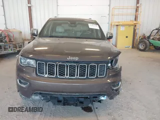 2018 Jeep Grand Cherokee Limited with VIN 1C4RJFBG9JC268479, listed as a IAAI auction lot 42032948 with 106,077 mi miles and . Bid and sale history available at DreamBid. Image 12.