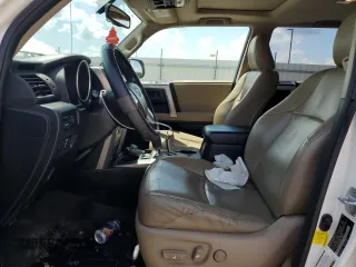 2011 Toyota 4Runner Trail z VIN JTEBU5JR6B5068389, wystawiony jako Copart lot #56274274 z przebiegiem 157 782 mil mil oraz Szkoda całkowita • Salvage title. Historia ofert i sprzedaży dostępna na DreamBid. Obrazek 7.