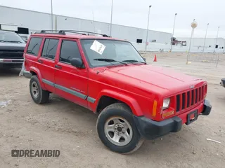 2000 Jeep Cherokee with VIN 1J4FT48S6YL206569, listed as a IAAI auction lot 41561948 with 189,544 mi miles and . Bid and sale history available at DreamBid. Image 1.
