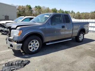 2013 Ford F-150 XL с VIN 1FTFX1EF1DFC37818, выставлен на аукционе Copart как лот 54352165 с пробегом 260 893 миль миль и Списание • Salvage title. История ставок и продаж доступна на DreamBid. Изображение 1.