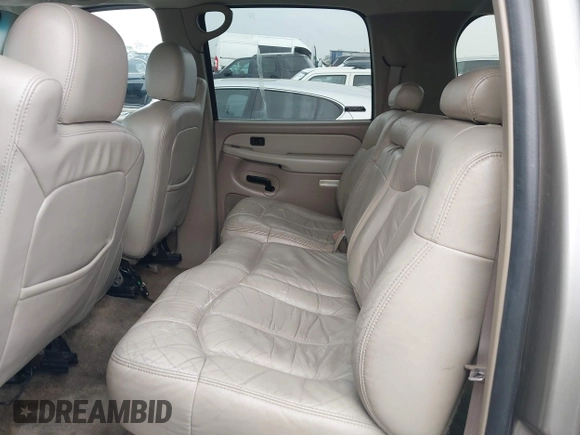 2002 Chevrolet Suburban LS with VIN 1GNEC16T02J206251, listed as a IAAI auction lot 42732097 with 276,973 mi miles and . Bid and sale history available at DreamBid. Image 8.