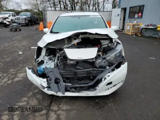 2018 Nissan LEAF S with VIN 1N4AZ1CP4JC311722, listed as a Copart auction lot 49008215 with 61,754 mi miles and Salvage Title. Bid and sale history available at DreamBid. Image 5.